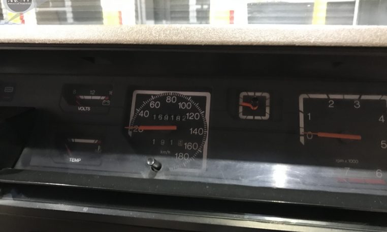 Holden Commodore VK BT1 Interior | Muscle Car Warehouse