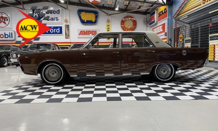1969 Chrysler VF Valiant VIP Sedan | Muscle Car Warehouse