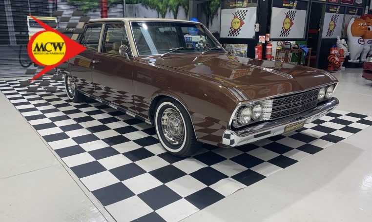 1969 Chrysler VF Valiant VIP Sedan | Muscle Car Warehouse