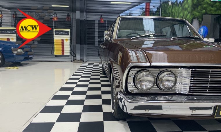 1969 Chrysler VF Valiant VIP Sedan | Muscle Car Warehouse