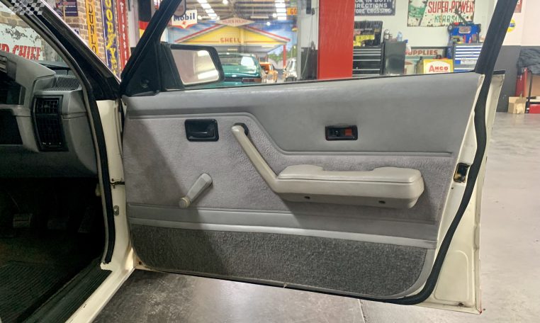 Holden VL Commodore Berlina Interior | Muscle Car Warehouse