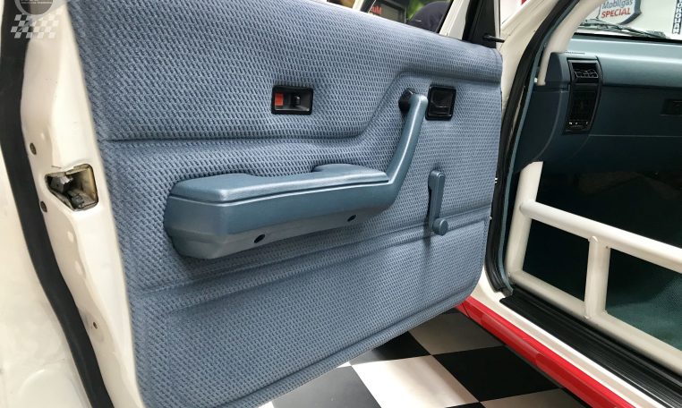 Holden Commodore VL Brock Replica Interior | Muscle Car Warehouse