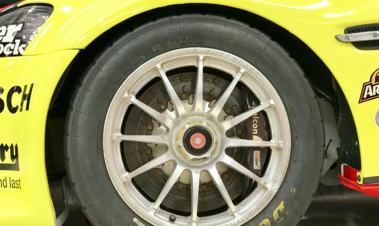 Holden VE V8 Supercar Race Car 2010 | Muscle Car Warehouse