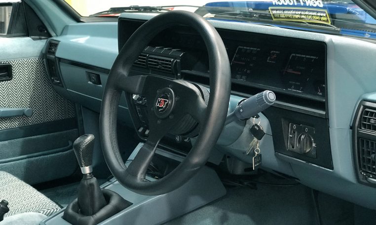 Holden VK SS Group A Replica Interior | Muscle Car Warehouse