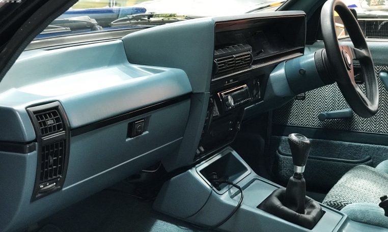 Holden VK SS Group A Replica Interior | Muscle Car Warehouse