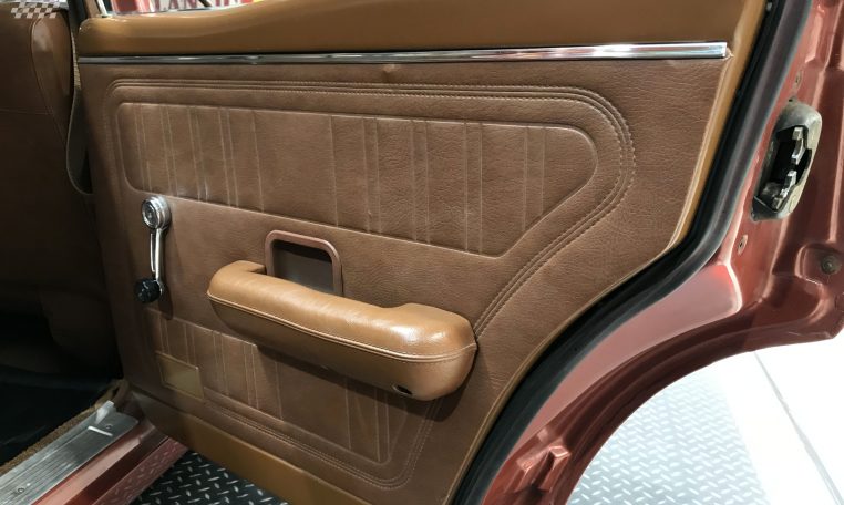 Ford XY Falcon 500 Interior | Muscle Car Warehouse