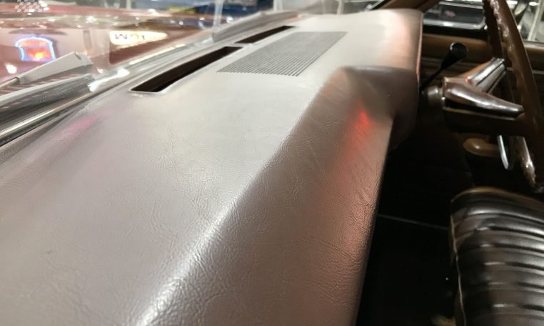 Ford XY Falcon 500 Interior | Muscle Car Warehouse