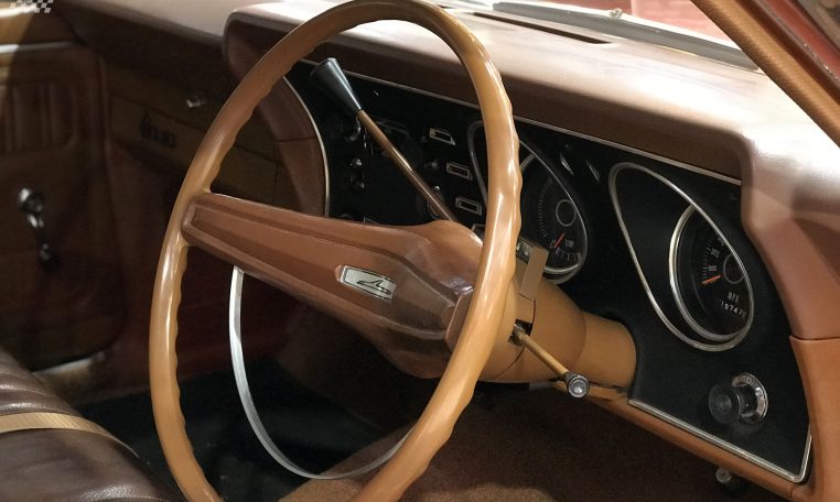 Ford XY Falcon 500 Interior | Muscle Car Warehouse