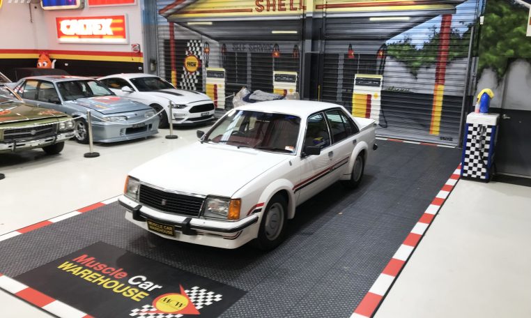 Holden Commodore VC HDT | Muscle Car Warehouse