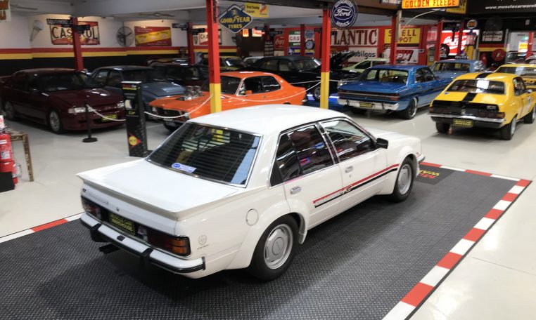 Holden Commodore VC HDT | Muscle Car Warehouse