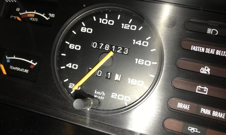 Holden Commodore VC HDT Speedometer | Muscle Car Warehouse