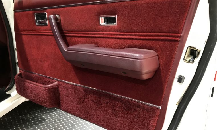 Holden Commodore VC HDT Interior | Muscle Car Warehouse