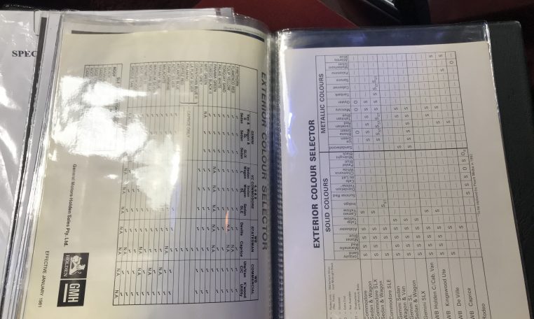 Holden Commodore VC HDT Papers | Muscle Car Warehouse