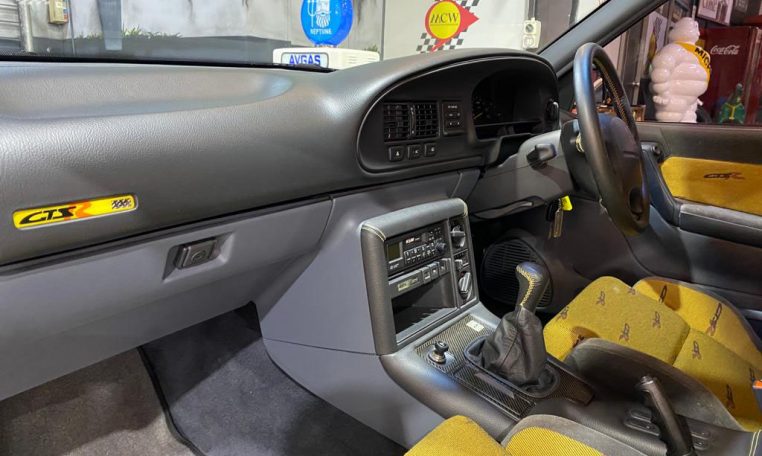 HSV Commodore VS GTS-R Interior | Muscle Car Warehouse